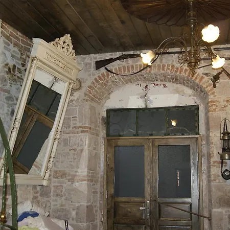 Mahzen Ayvalik
