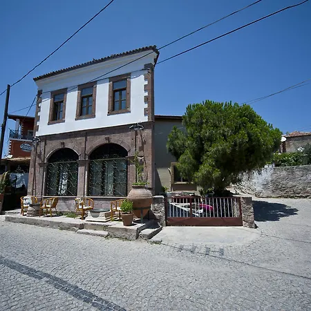 Mahzen Ayvalik