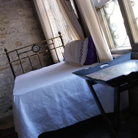 Hotel Mahzen *